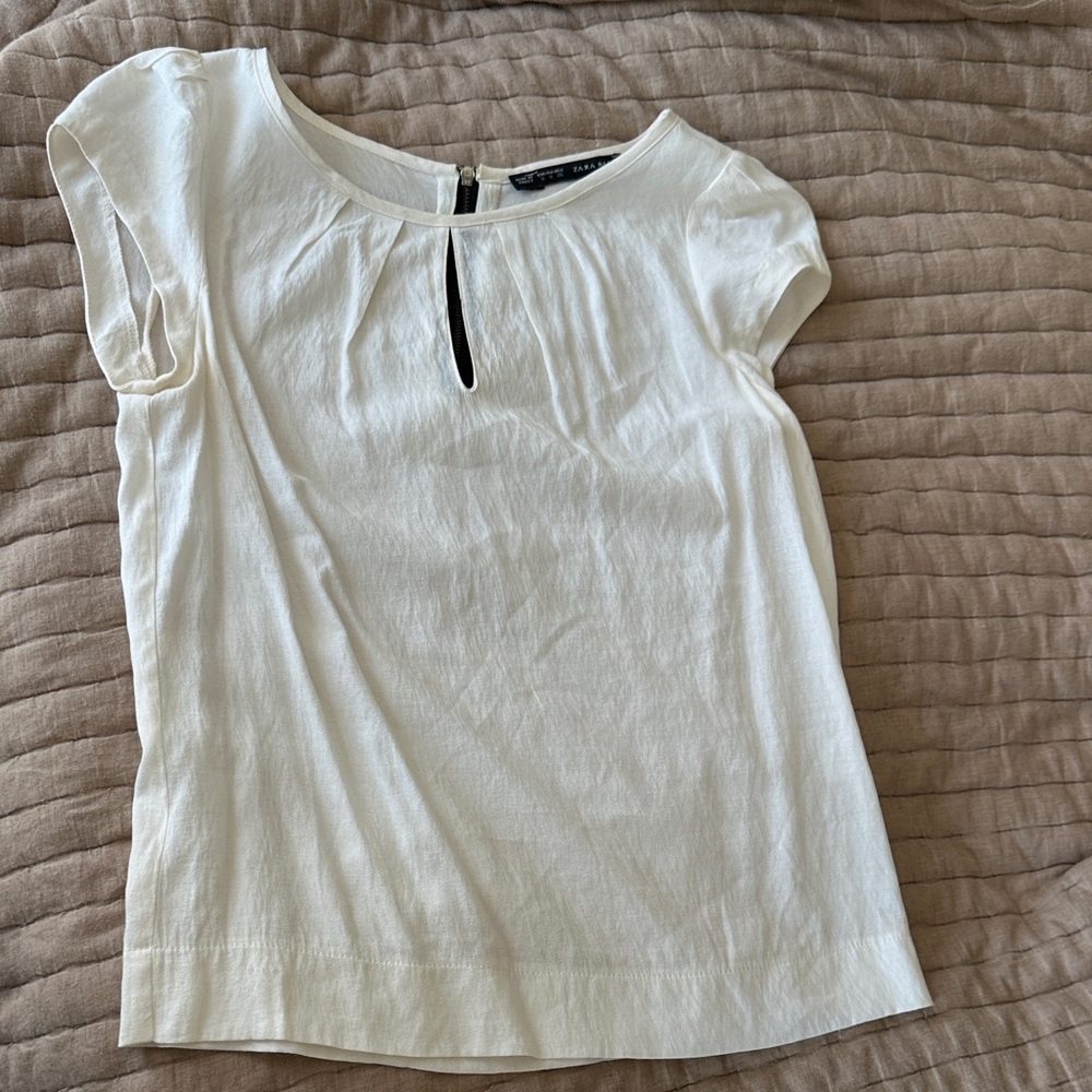 Zara Basic Cream Short Sleeve Top